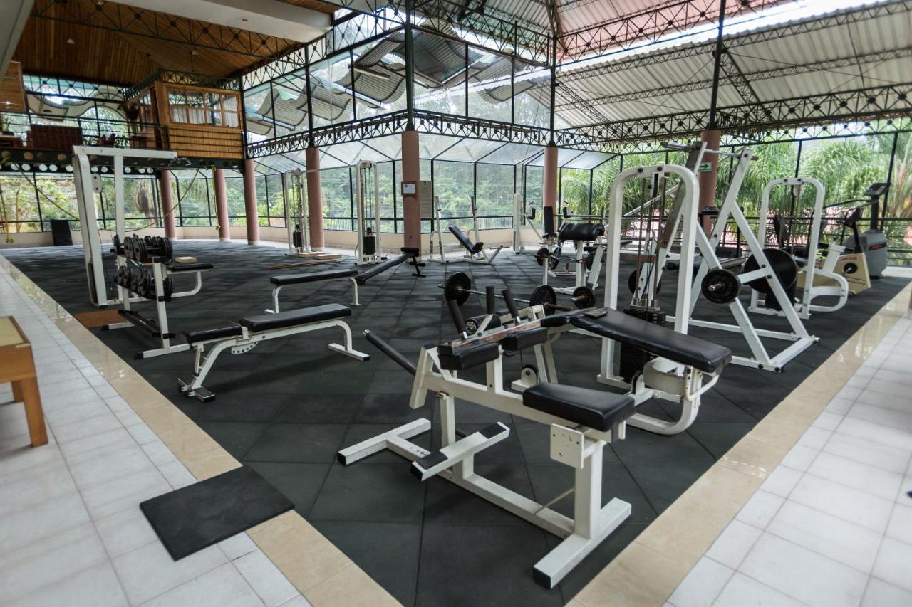 Park 4*